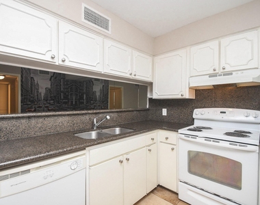 2585 Marilee Lane - Photo Thumbnail 8