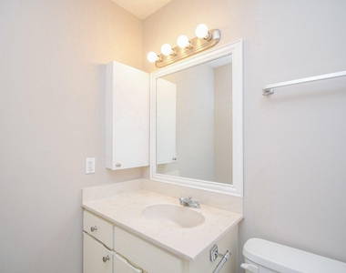 2585 Marilee Lane - Photo Thumbnail 13