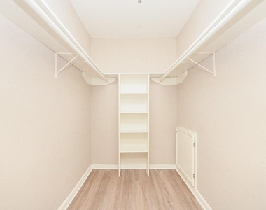 2585 Marilee Lane - Photo Thumbnail 16