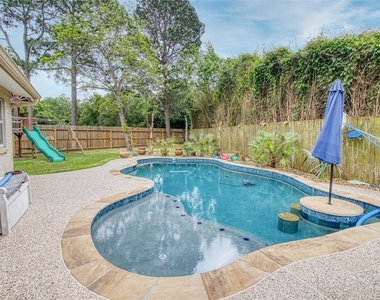 1405 Delabrook Court - Photo Thumbnail 20