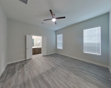 22733 Terrazzo Drive - Photo Thumbnail 5