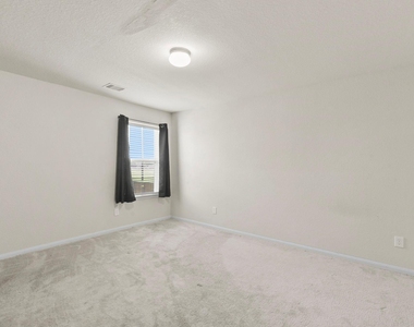 3011 Tandem Court - Photo Thumbnail 22