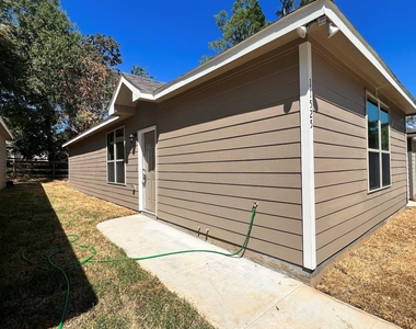 11606 Vistawood Street - Photo Thumbnail 4