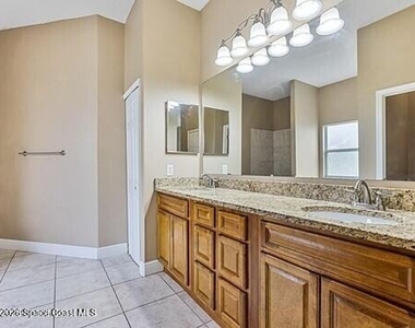 1767 Delaware Street Nw - Photo Thumbnail 14