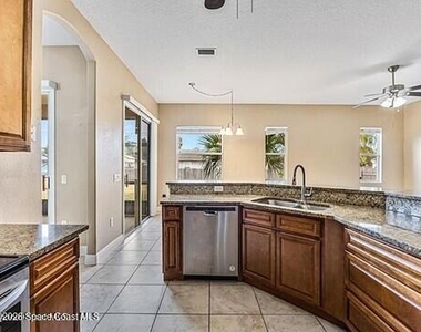 1767 Delaware Street Nw - Photo Thumbnail 6