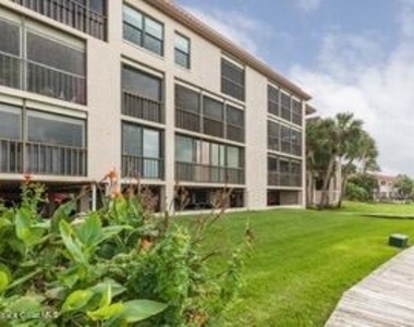 18 Marina Isles Boulevard - Photo Thumbnail 3