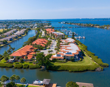 18 Marina Isles Boulevard - Photo Thumbnail 36