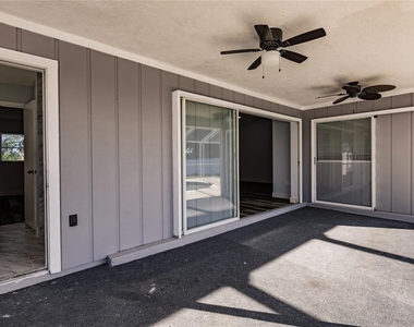 11065 Waterford Avenue - Photo Thumbnail 32