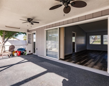11065 Waterford Avenue - Photo Thumbnail 31