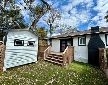 706 E Flora Street - Photo Thumbnail 13