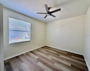 8530 Alexandra Arbor Lane - Photo Thumbnail 21