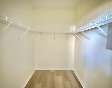 8530 Alexandra Arbor Lane - Photo Thumbnail 19