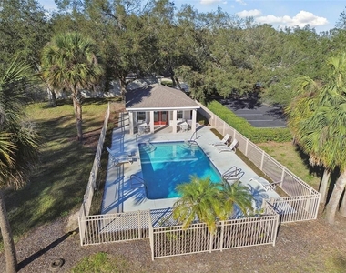 8530 Alexandra Arbor Lane - Photo Thumbnail 30