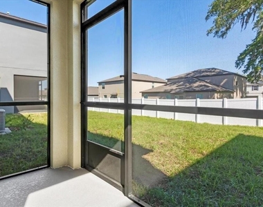 36403 Well Hill Way - Photo Thumbnail 17