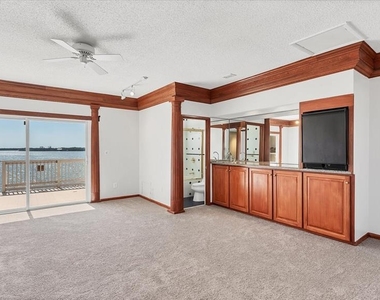 120 Sands Point Drive - Photo Thumbnail 29
