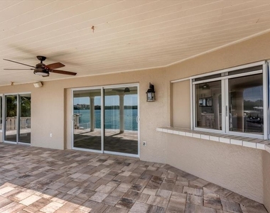 120 Sands Point Drive - Photo Thumbnail 34