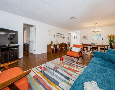 601 N Hercules Avenue - Photo Thumbnail 21
