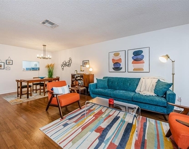 601 N Hercules Avenue - Photo Thumbnail 1