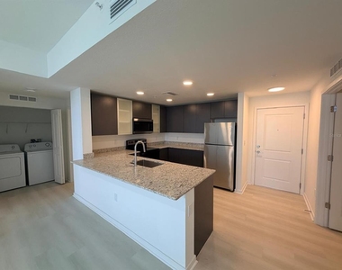 5587 Millenia Boulevard - Photo Thumbnail 3