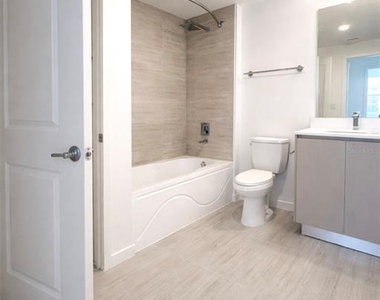 5587 Millenia Boulevard - Photo Thumbnail 7