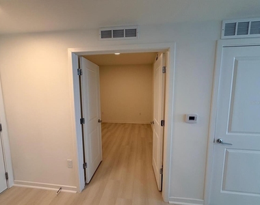 5587 Millenia Boulevard - Photo Thumbnail 9