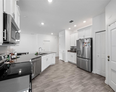6308 Chirpine Lane - Photo Thumbnail 5
