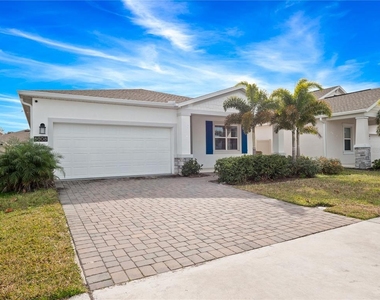 6308 Chirpine Lane - Photo Thumbnail 2