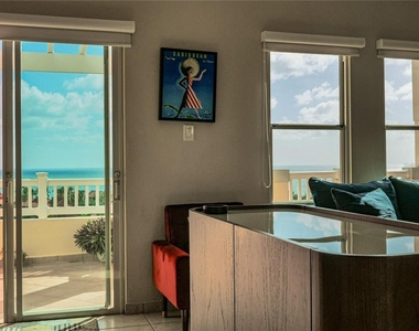 285 Palmas Inn Drive - Photo Thumbnail 16