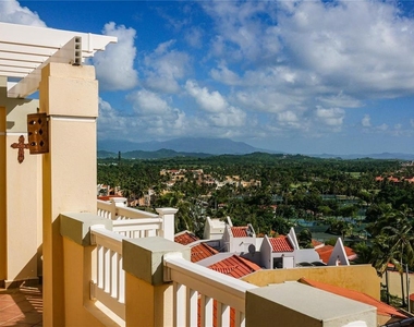 285 Palmas Inn Drive - Photo Thumbnail 1