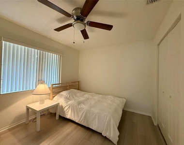5202 Waterview Way - Photo Thumbnail 13