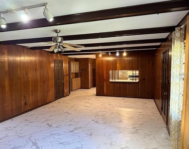 1333 Se 17th Street - Photo Thumbnail 9