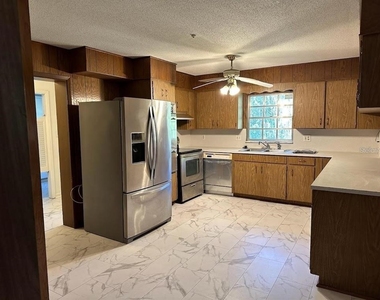 1333 Se 17th Street - Photo Thumbnail 18