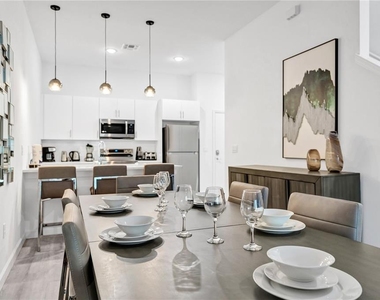 396 Famagusta Drive - Photo Thumbnail 4