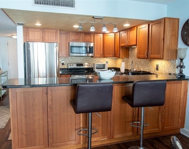 2947 S Atlantic Avenue - Photo Thumbnail 9