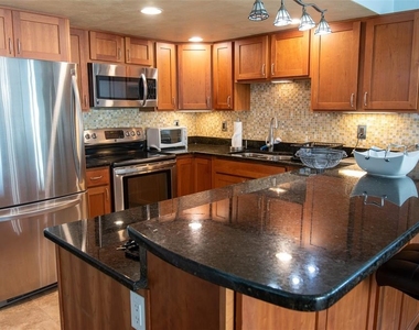 2947 S Atlantic Avenue - Photo Thumbnail 10