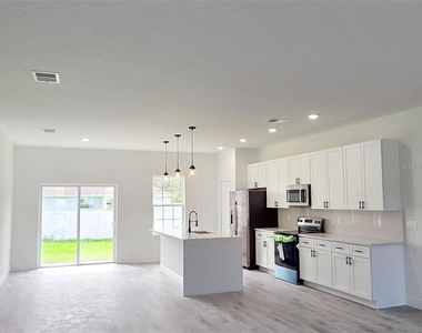 2454 Sw 167th Loop - Photo Thumbnail 3
