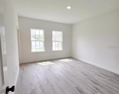 2454 Sw 167th Loop - Photo Thumbnail 8