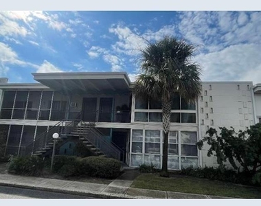 151 N Orlando Avenue - Photo Thumbnail 1