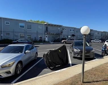 151 N Orlando Avenue - Photo Thumbnail 19