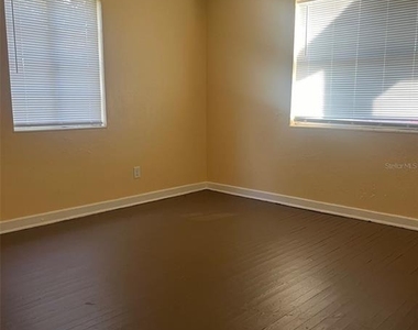 5353 N Orange Blossom Trail - Photo Thumbnail 7