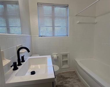5353 N Orange Blossom Trail - Photo Thumbnail 4