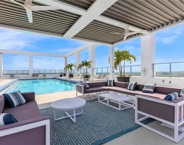 260 S Osceola Avenue - Photo Thumbnail 1