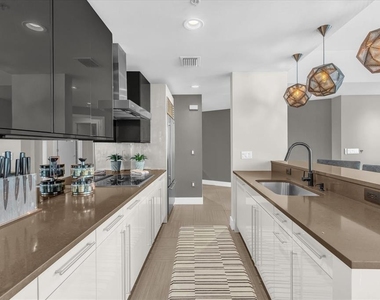 260 S Osceola Avenue - Photo Thumbnail 12
