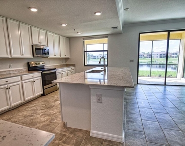 12355 Ghiberti Circle - Photo Thumbnail 10
