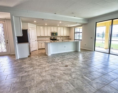 12355 Ghiberti Circle - Photo Thumbnail 9