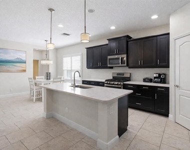 12335 Whisper Lake Drive - Photo Thumbnail 6