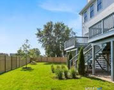 997 Reef Road - Photo Thumbnail 3