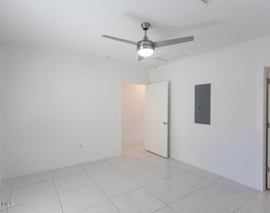 410 Thorn Avenue - Photo Thumbnail 23