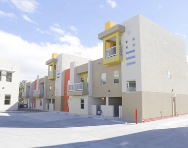 410 Thorn Avenue - Photo Thumbnail 1