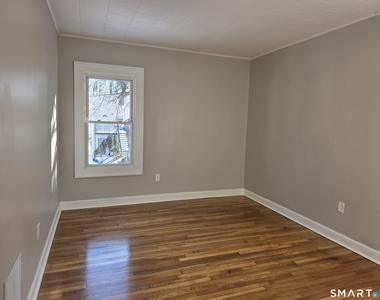 250 Bassett Street - Photo Thumbnail 6